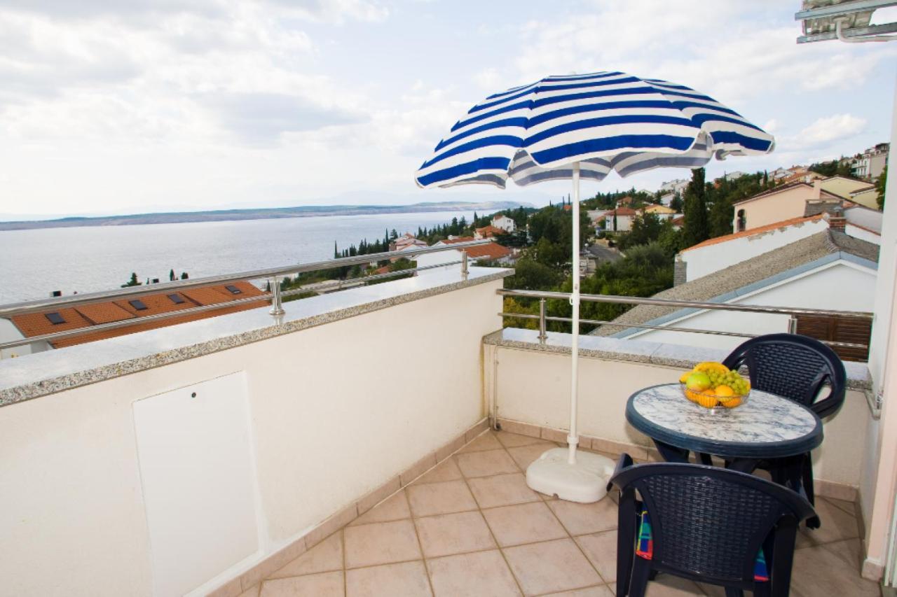 Apartmani Toni Dramalj Exterior photo
