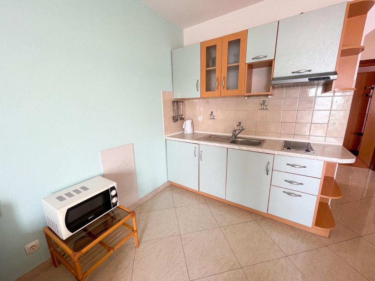 Apartmani Toni Dramalj Exterior photo