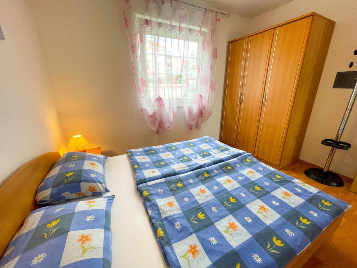 Apartmani Toni Dramalj Exterior photo
