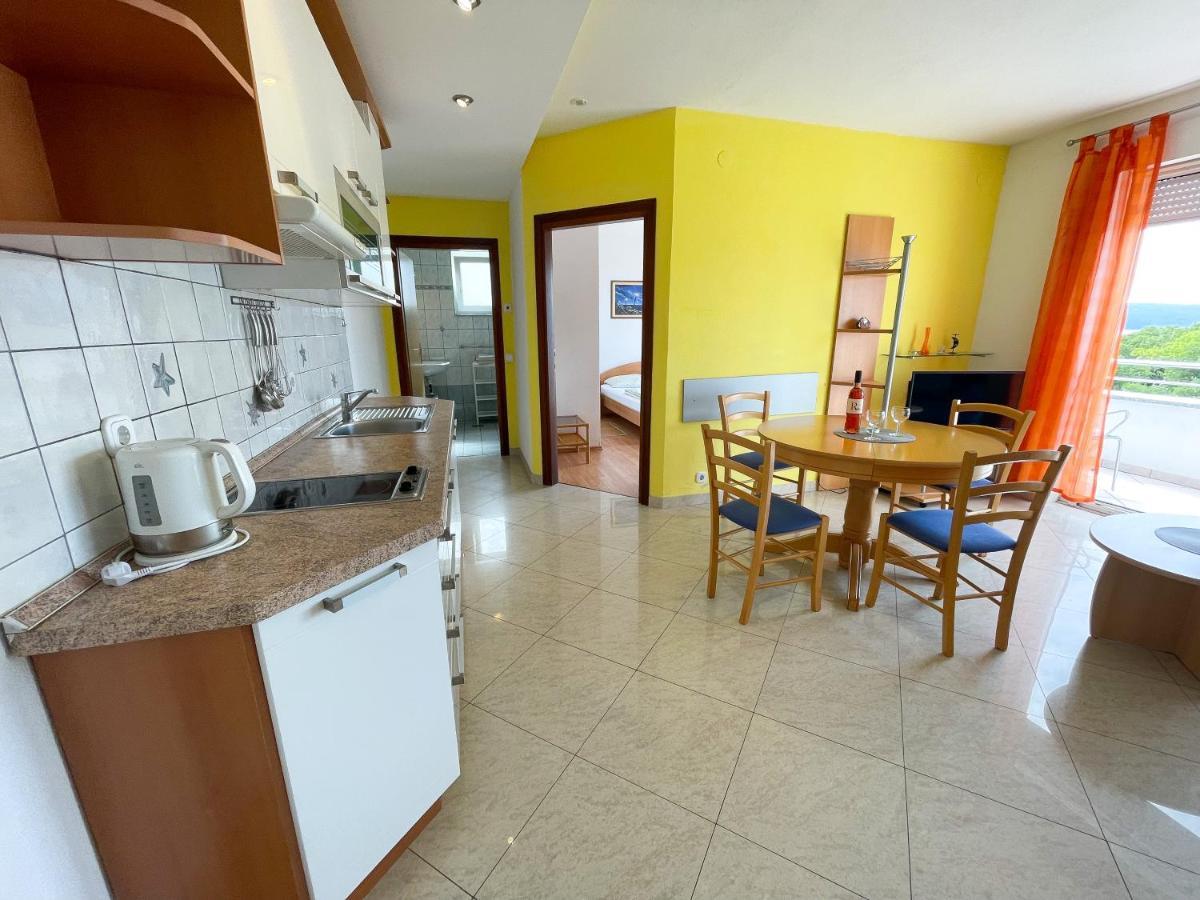 Apartmani Toni Dramalj Exterior photo