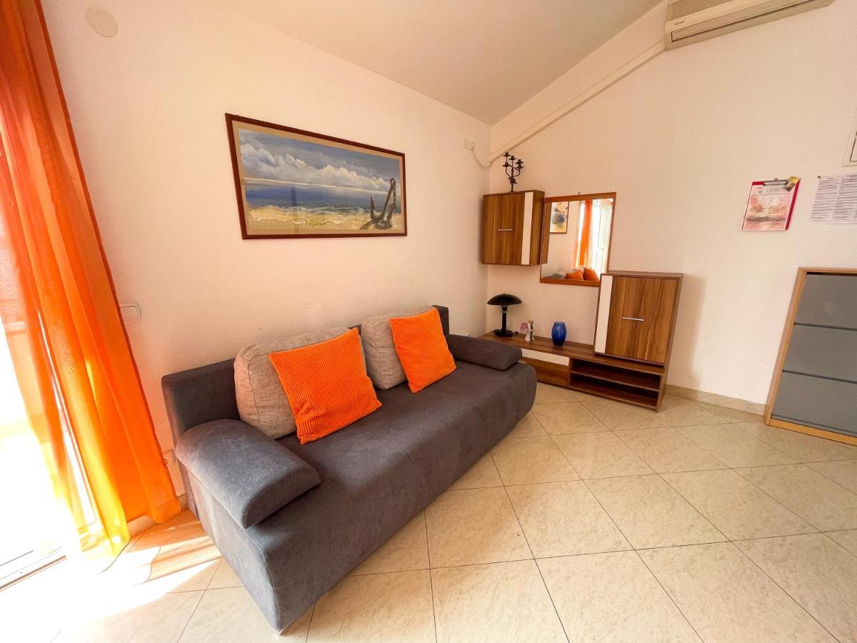 Apartmani Toni Dramalj Exterior photo