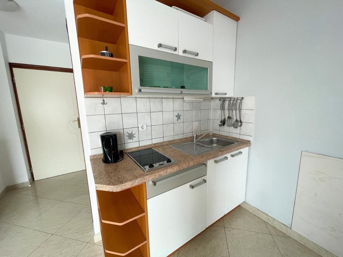 Apartmani Toni Dramalj Exterior photo